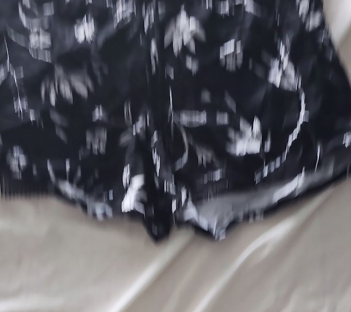 Gant Women’s Black Tropical Floral Print Shorts