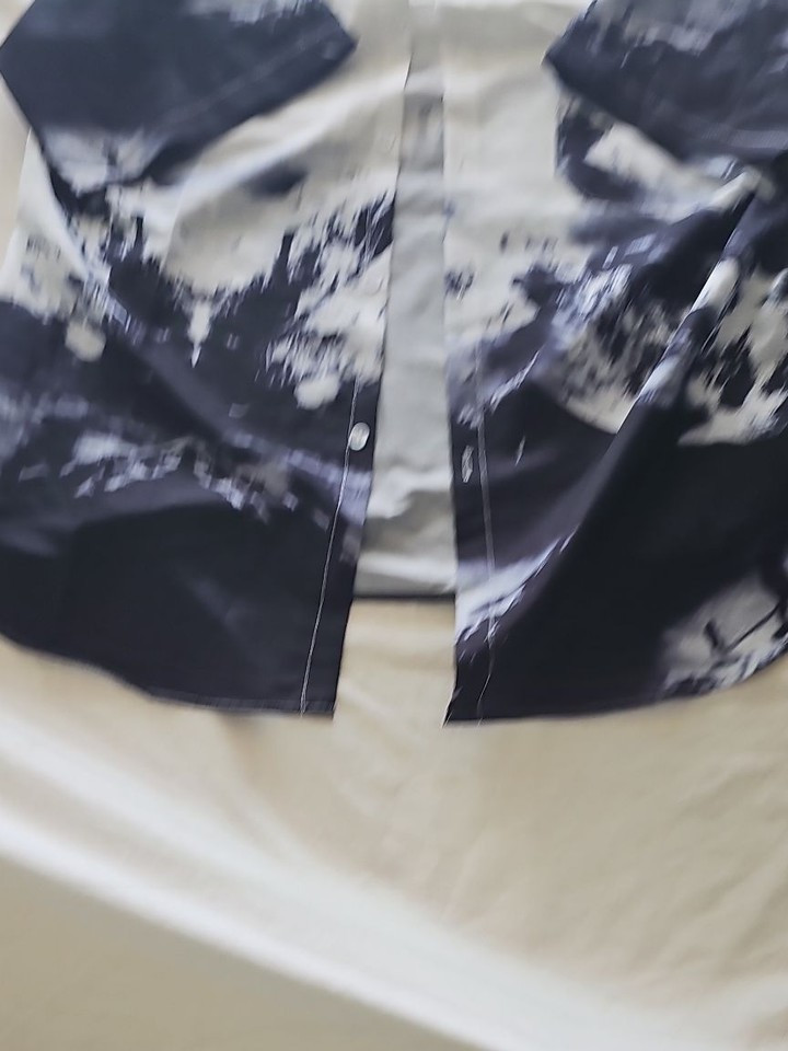 Abstract Graphic Print Short Sleeve Button-Down Shirt XXL  312