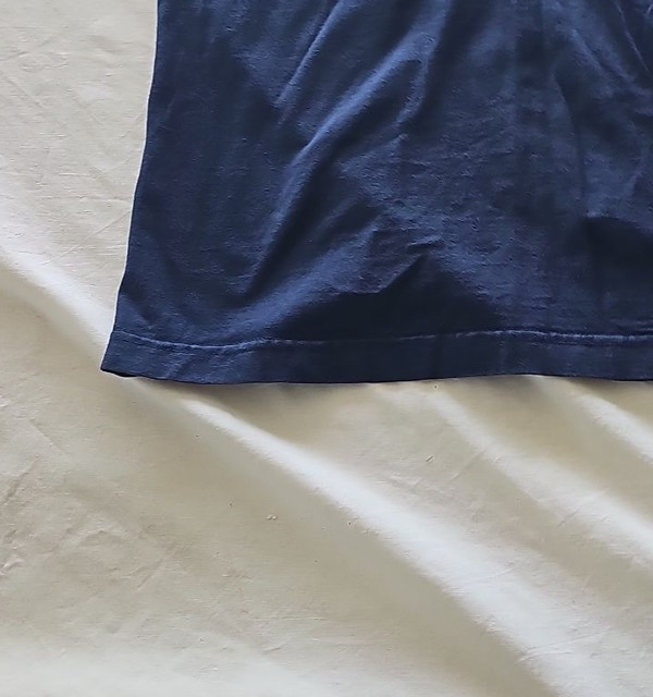 Hugo Boss Navy Blue Graphic T-Shirt with White Logo size L 316 - Image 3