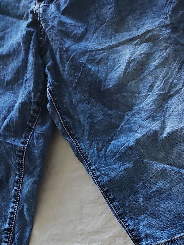 Viman Casual Blue Denim Shorts with Distressed Wash w 42 348 - Image 6
