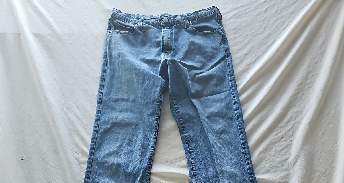 Armani Jeans Classic Blue Denim Mid-Rise Straight Leg Jeans  340
