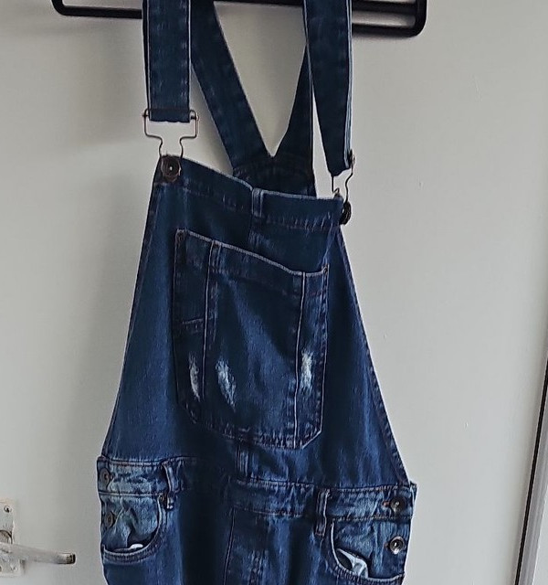 Baggy London Distressed Denim Overalls with Patch Detail size 32 267