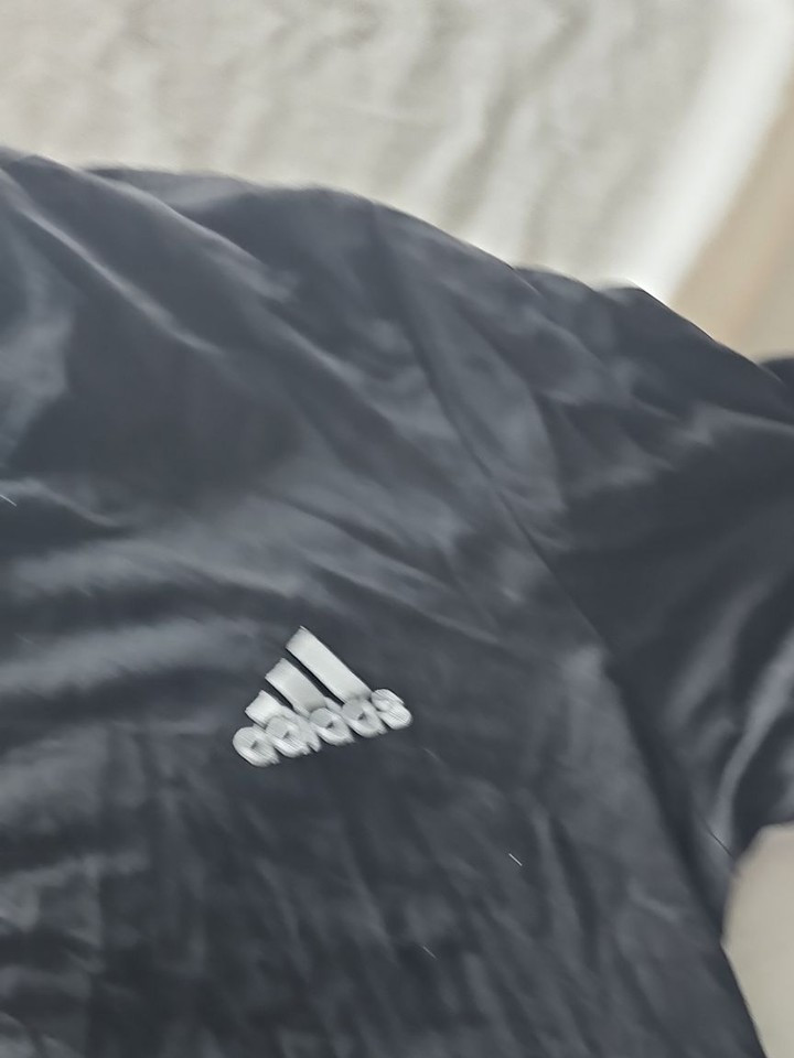 Adidas Essential Black Logo T-Shirt xl 228 - Image 7