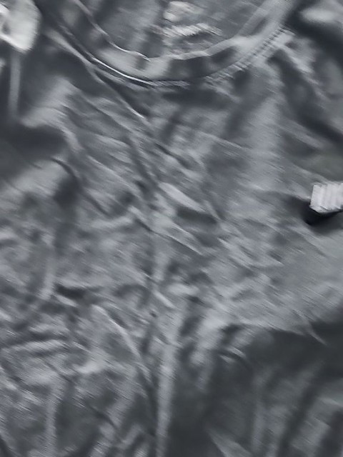 Nike Charcoal Grey Embroidered Logo Graphic Tee - Image 7