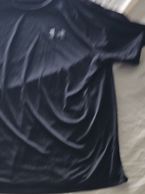 Under Armour ‘The Tech Tee’ Men’s XL Performance T-Shirt Black