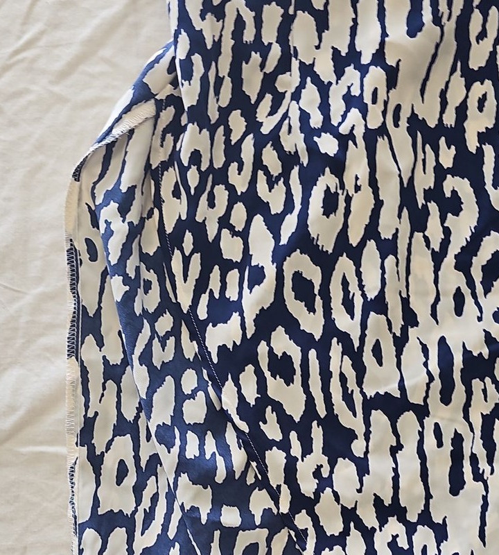 QUIZ Navy and Cream Animal Print Square Neck Wrap Midi Dress - NWT - Image 4