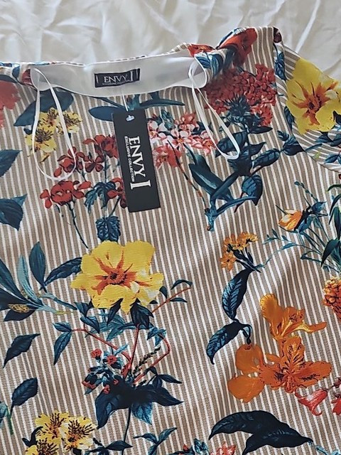 Envy I Floral Striped Short Sleeve Blouse NWT