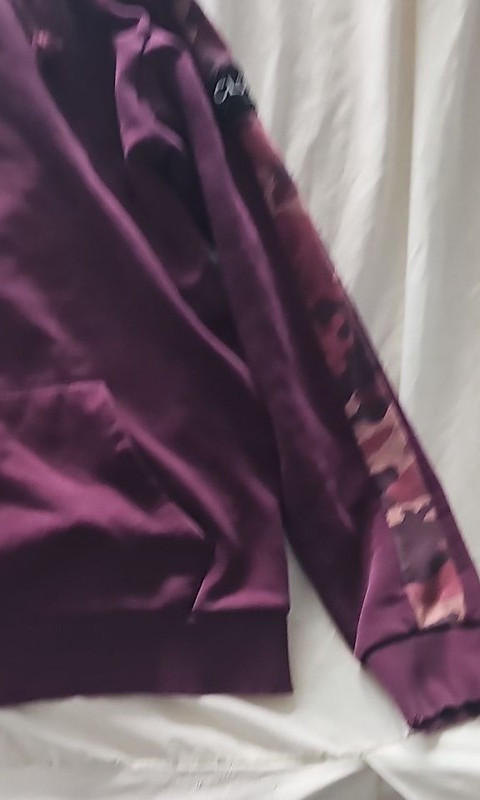 Closure London Men's Burgundy Camo Panel Pullover Hoodie - Image 3