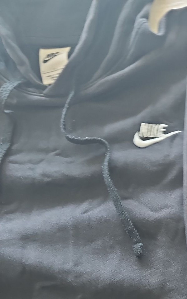 Nike Sportswear Essential Fleece Hoodie in Black 329 - Image 6