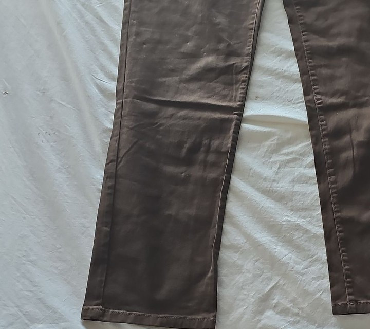 Amazon Essentials Men's Brown Straight-Leg Casual Chino Pants 337 w36 L 29/32 - Image 3