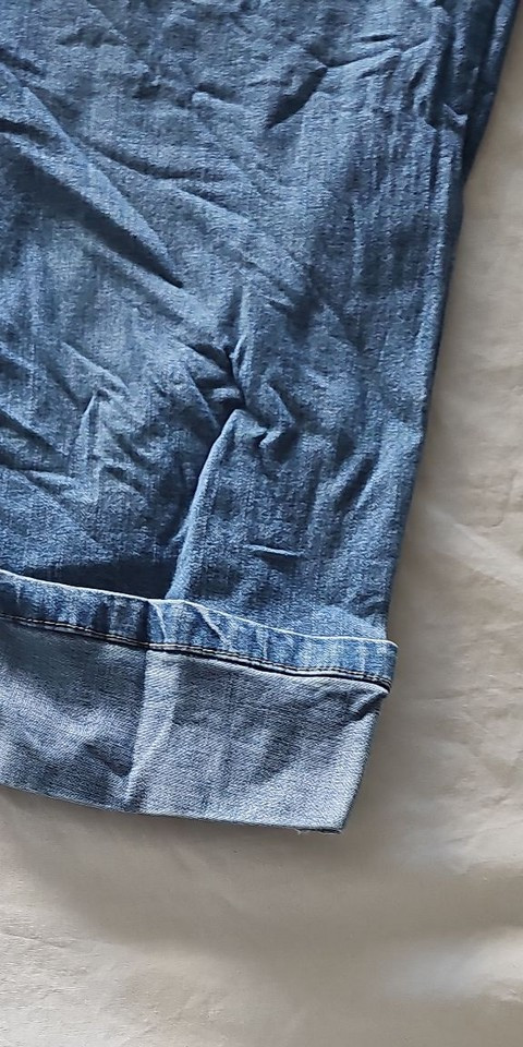 Vintage Lee Women's Blue Denim Cropped Capri Jeans 364 - Image 5