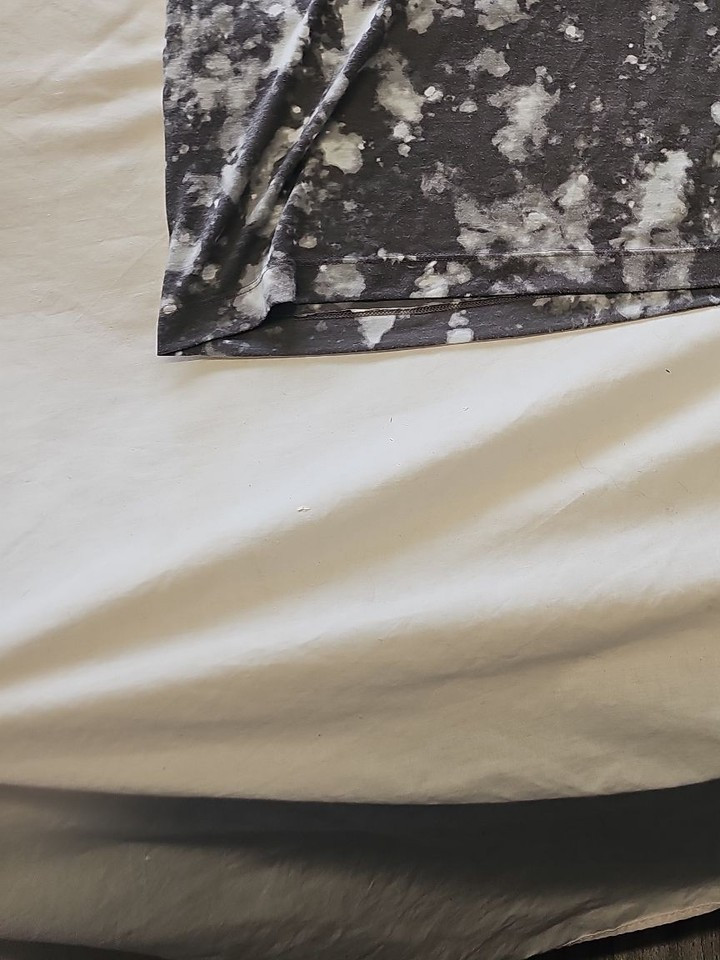 Under Armour Project Rock Men's Dye Print Training T-Shirt - Small 406 - Image 7
