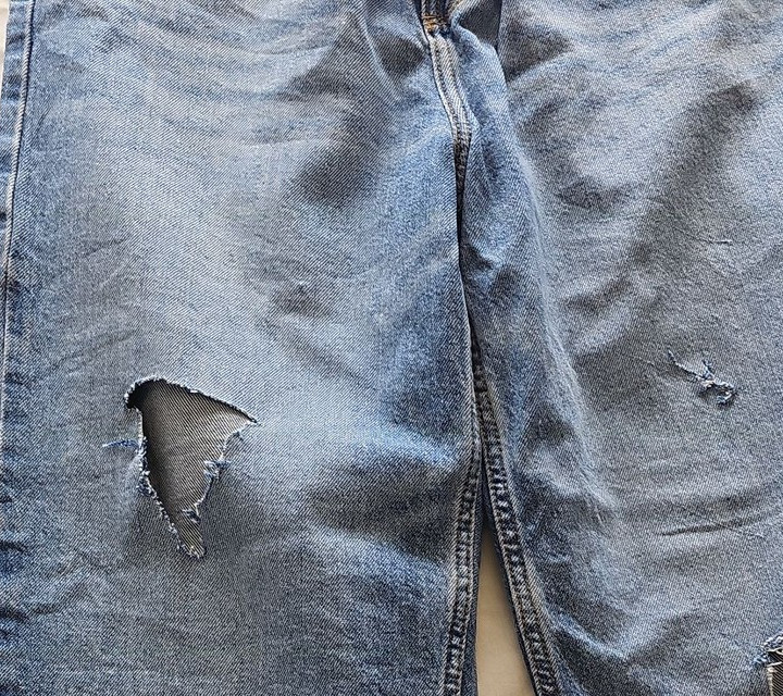 F&F Distressed Wide Leg Blue Denim Jeans B452 - Image 9