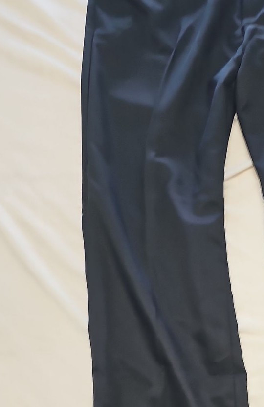 Amazon Essentials Men's Black Flat-Front Dress Trousers 40W x 32L C475 - Image 7