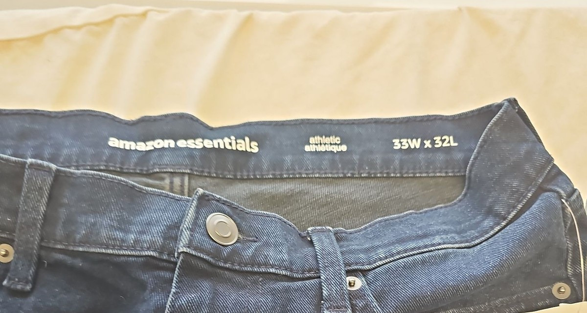 Amazon Essentials Men's Athletic Fit Dark Wash Denim Jeans 33x32 C480 - Image 10