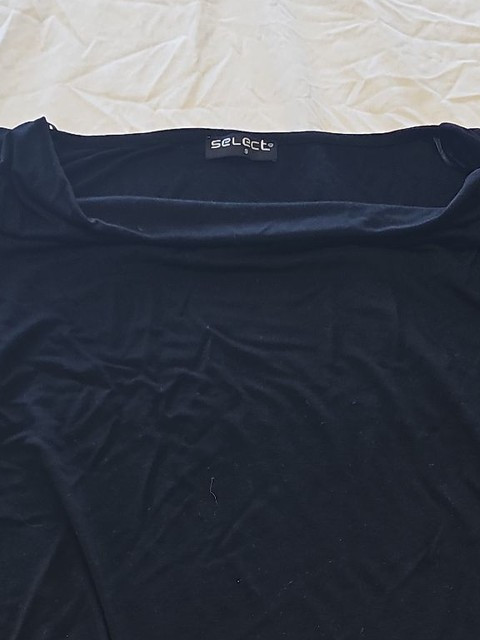Select Women's Black Boat Neck Short Sleeve Top Size S F531 - Image 10