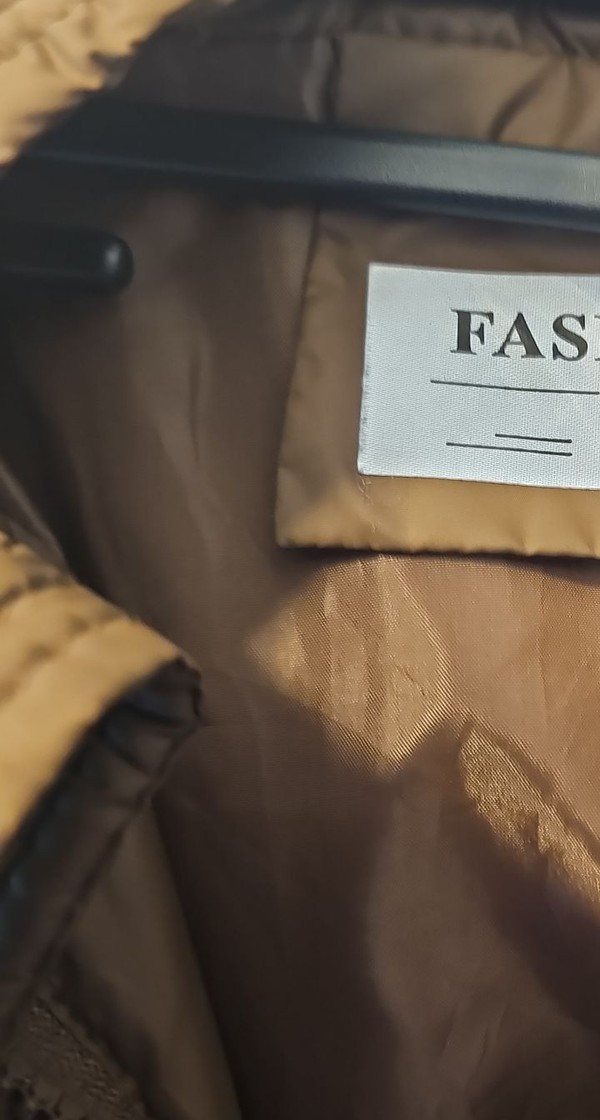 Fashion Design Brown Quilted Puffer Jacket with Toggle Details W554 - Image 9