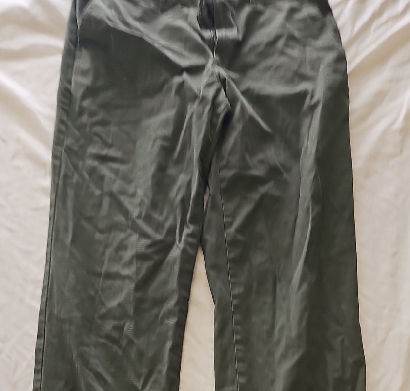 Amazon Essentials Men's Olive Green Straight-Leg Chinos 36 32 F559 - Image 8