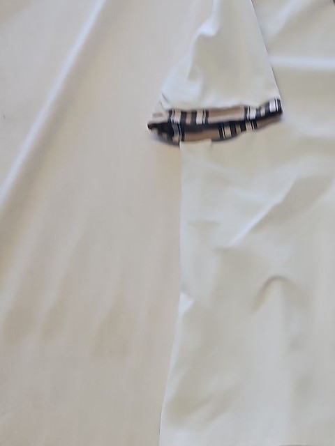 Manfinity White Polo Shirt with Plaid Trim Detail S M700 - Image 9