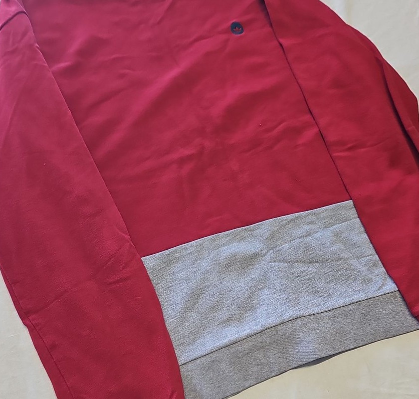 Adidas Originals Men's Colorblock Crewneck Sweatshirt - Red/Grey/Blue L L682 - Image 11