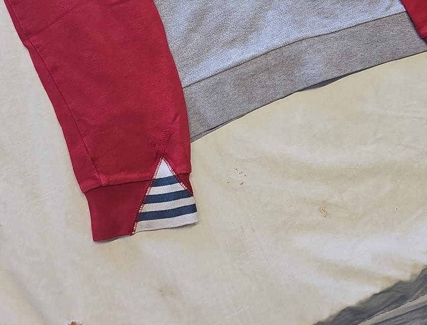 Adidas Originals Men's Colorblock Crewneck Sweatshirt - Red/Grey/Blue L L682 - Image 12