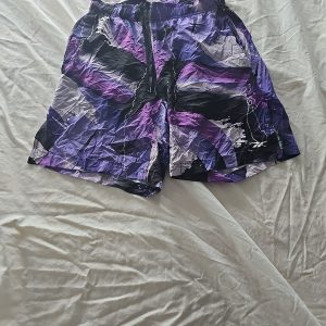 Reebok Speedwick Geometric Abstract Graphic Training Shorts
