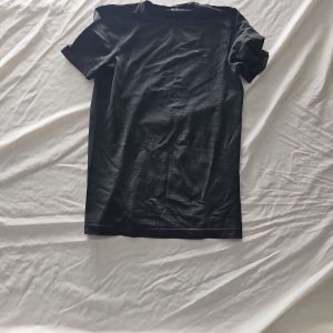 Under Armour Threadborne HeatGear Fitted T-Shirt Black Size Small