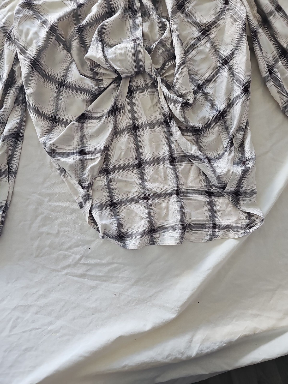 F&F Women's Monochrome Checked Tie-Front Blouse - New With Tags - Image 10