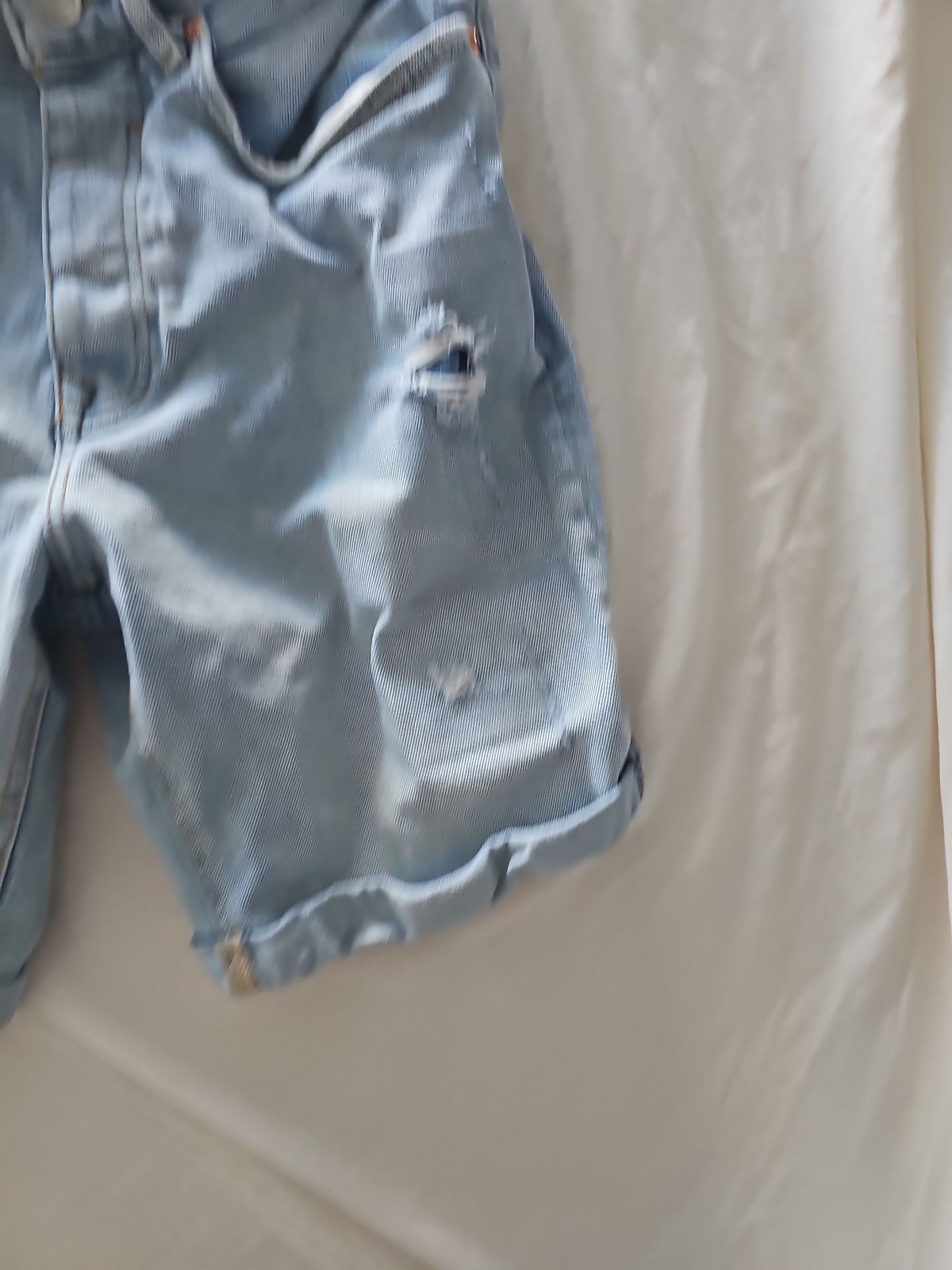 H&M Light Wash Denim Shorts W30 - Image 8