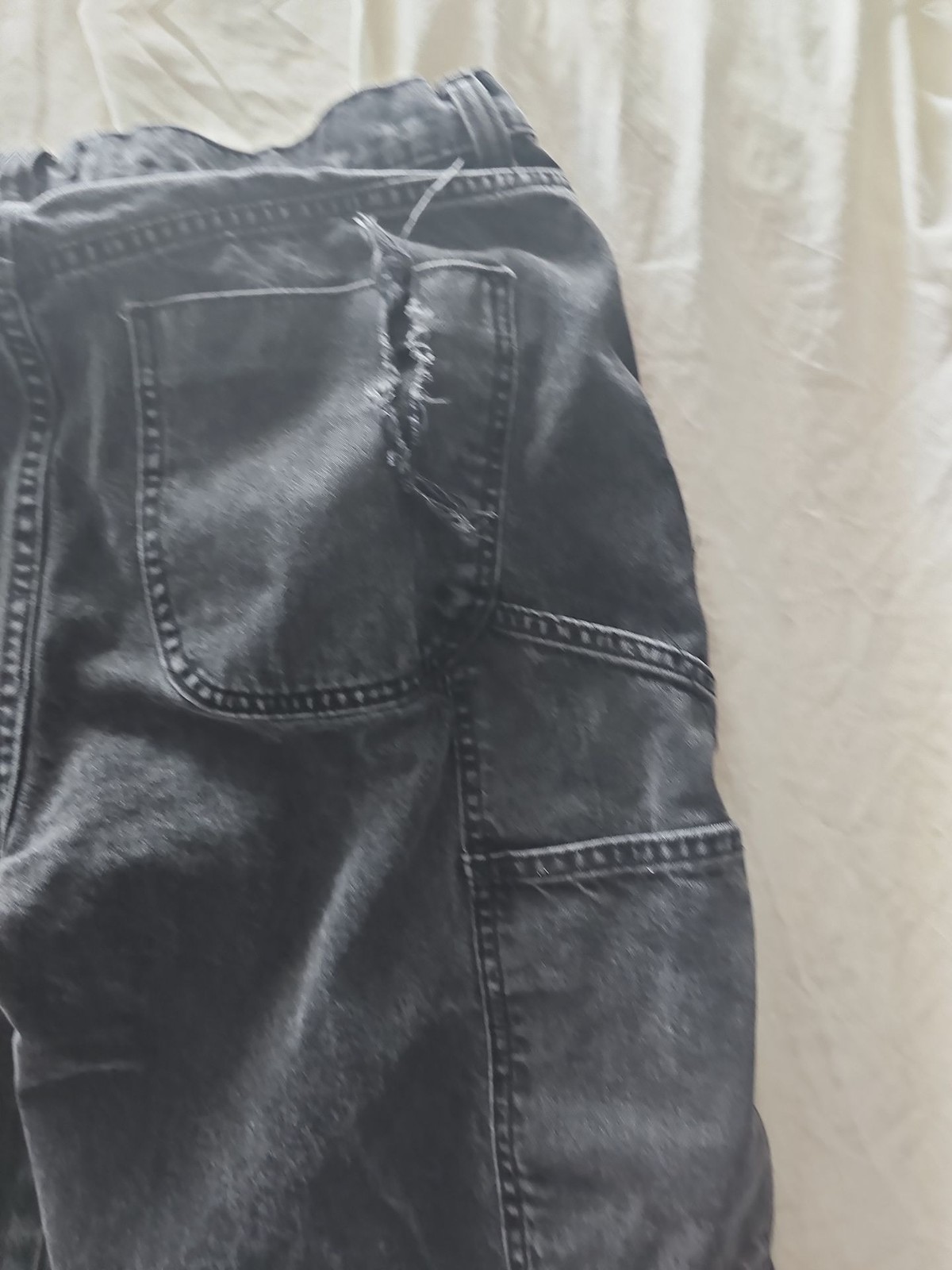 ASOS DESIGN Men's Faded Black Relaxed Fit Jeans Size 30x32 - Image 9