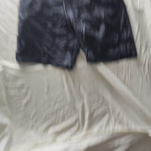 Men's Performance Board Shorts with Contrast Zipper Detail