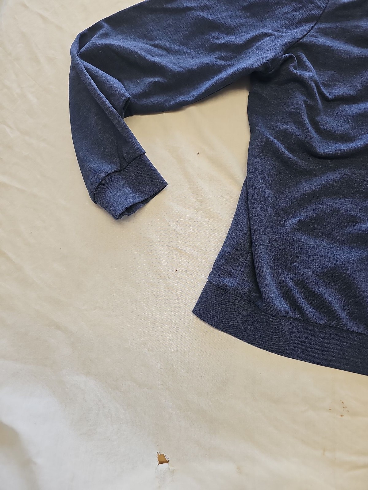 Classic Navy Blue Crewneck Sweatshirt – 2XL
