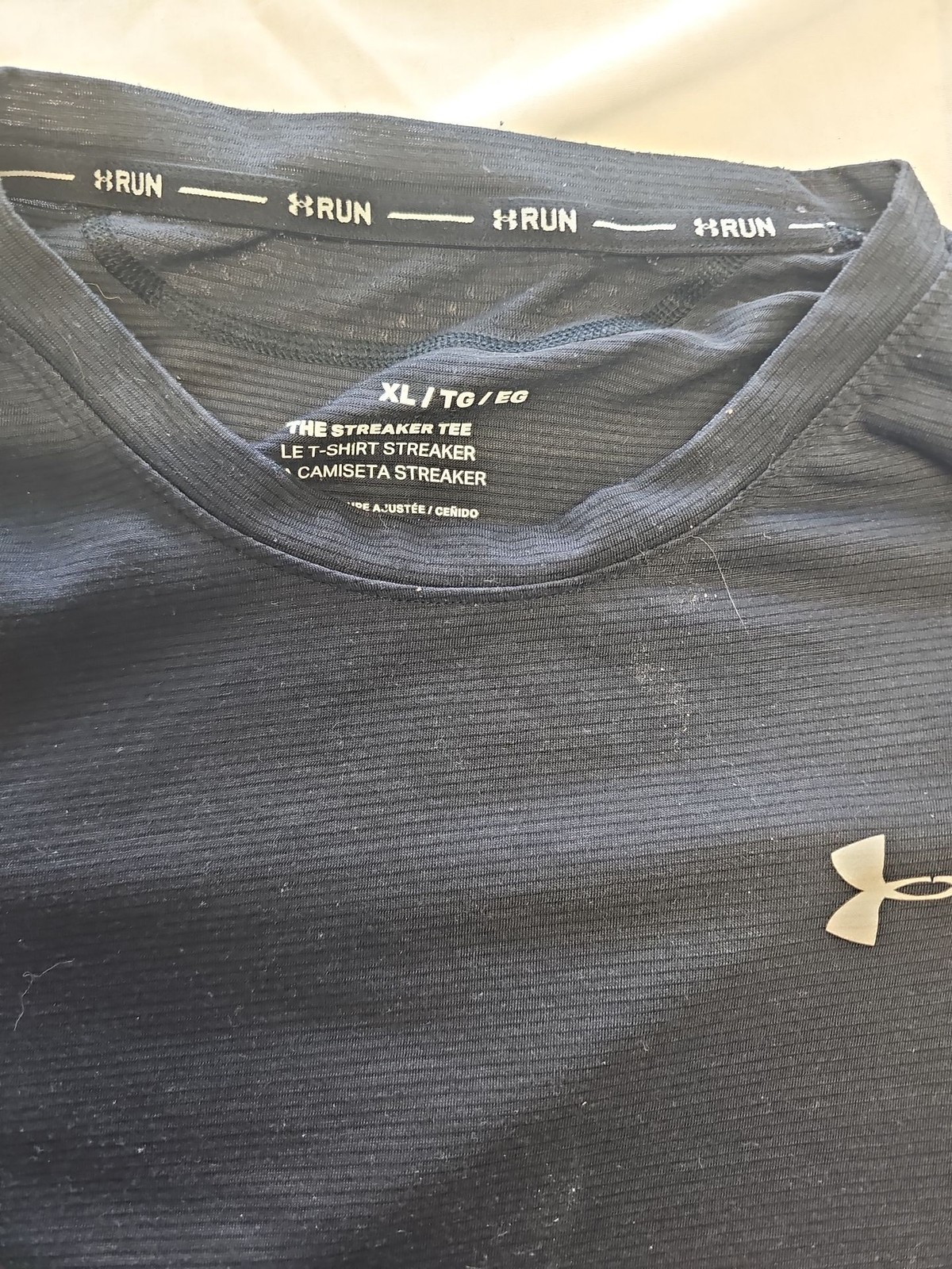 Under Armour Streaker Run Long Sleeve Tee Mens XL Black Performance Top  B468