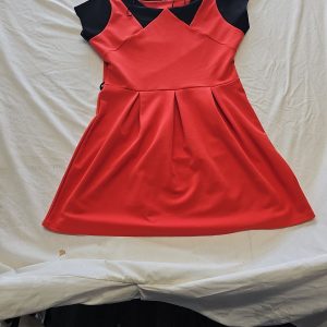 Be Beau Red and Black Colorblock Skater Dress Size 16 B465