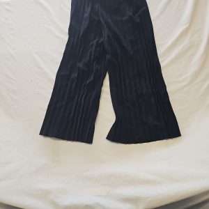 VETONO Black Pleated Wide Leg Culotte Trousers  418