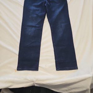 Amazon Essentials Men's Athletic Fit Dark Wash Denim Jeans 33x32  C480