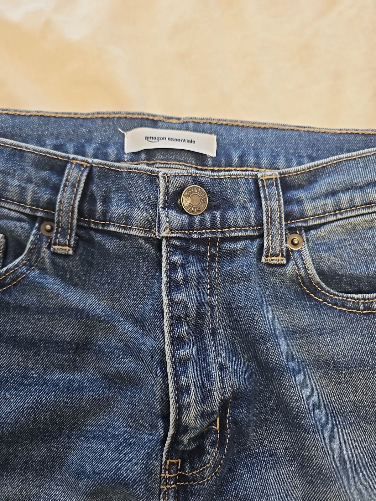 Amazon Essentials Men’s Straight-Fit Blue Denim Jeans Uk10 C483