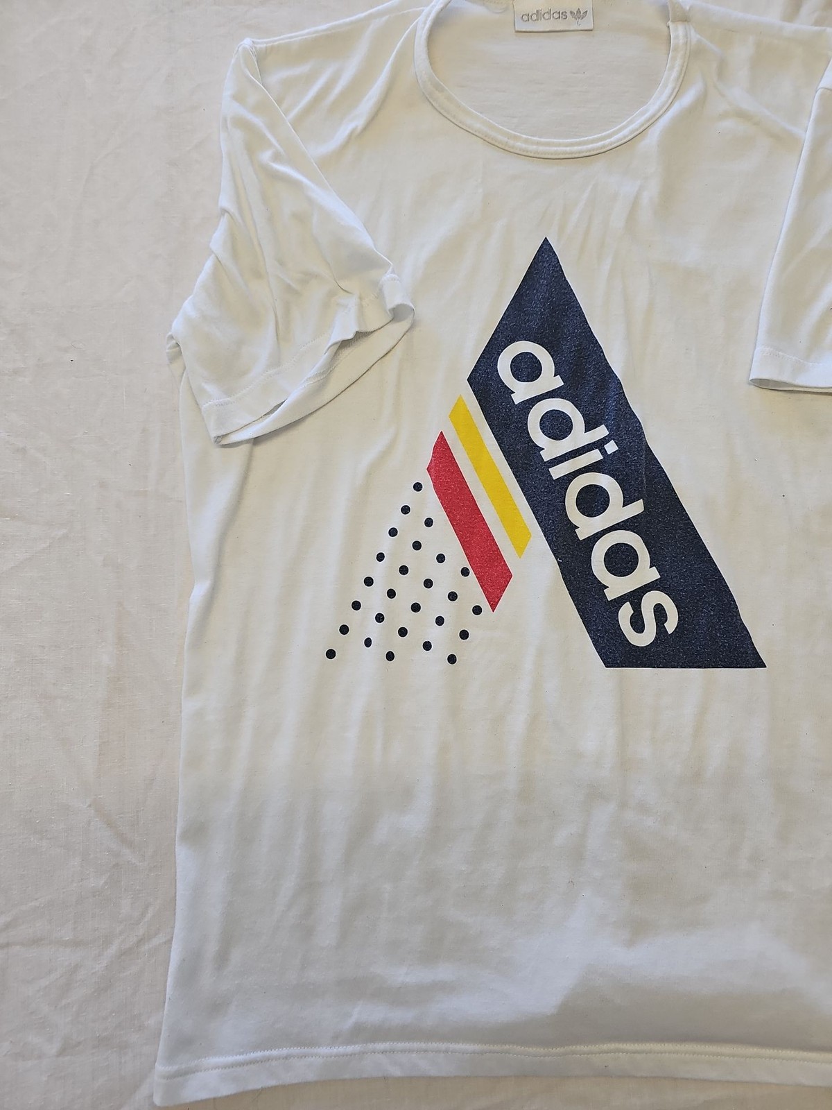 Vintage Adidas Trefoil Graphic T-Shirt - White & Navy Blue D499 - Image 3