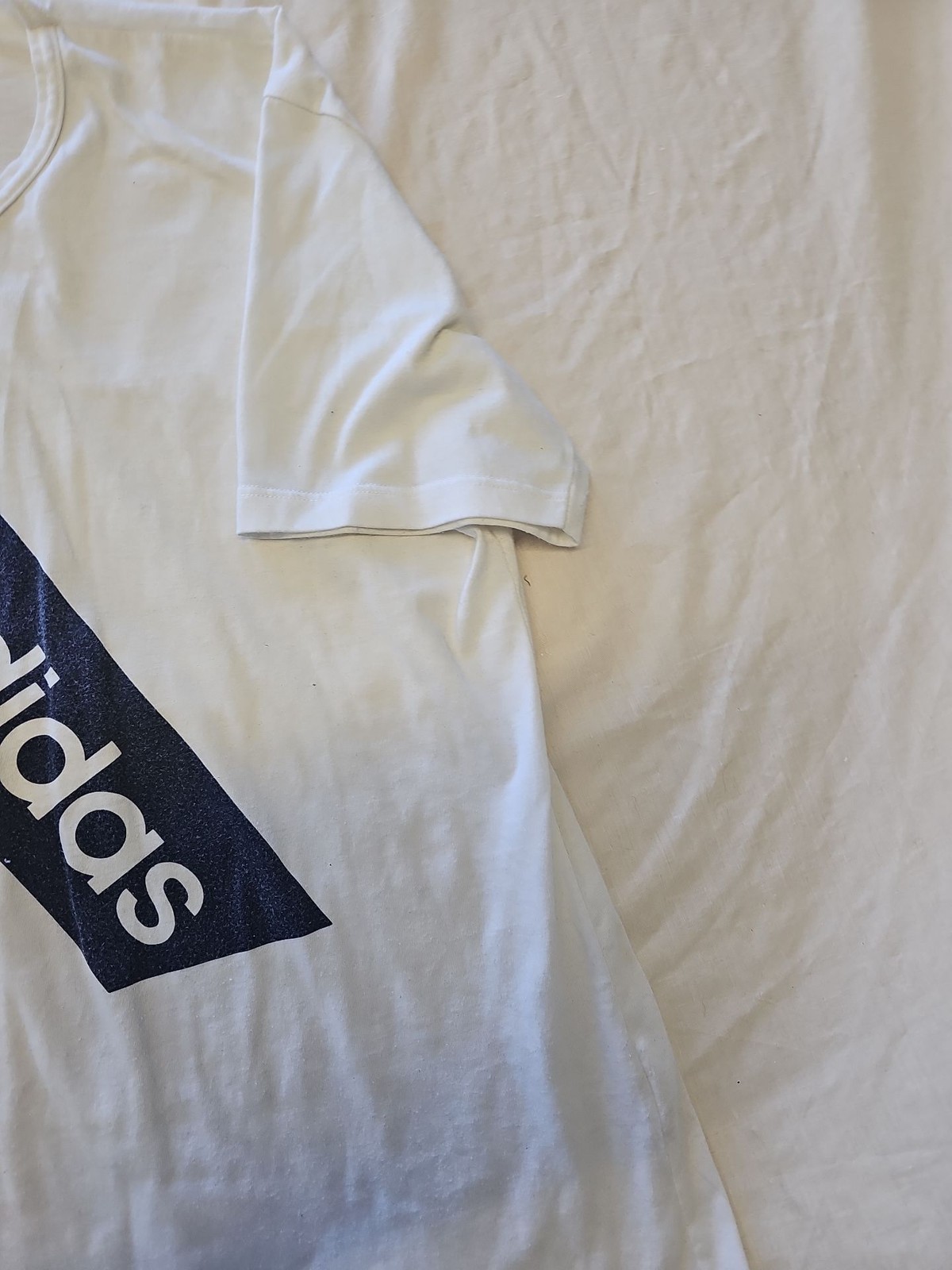 Vintage Adidas Trefoil Graphic T-Shirt - White & Navy Blue D499 - Image 4