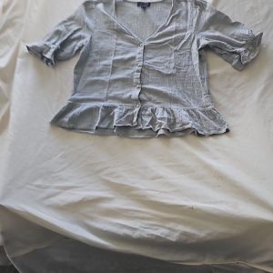 New Look Sage Green Crinkle Peplum Blouse  D490