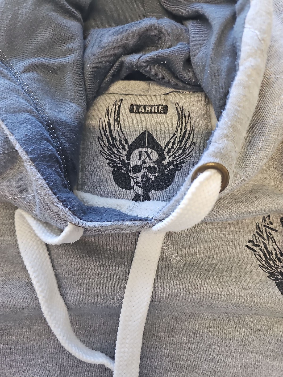 Vintage Style IX Skull Wing Graphic Hoodie in Heather Grey D495