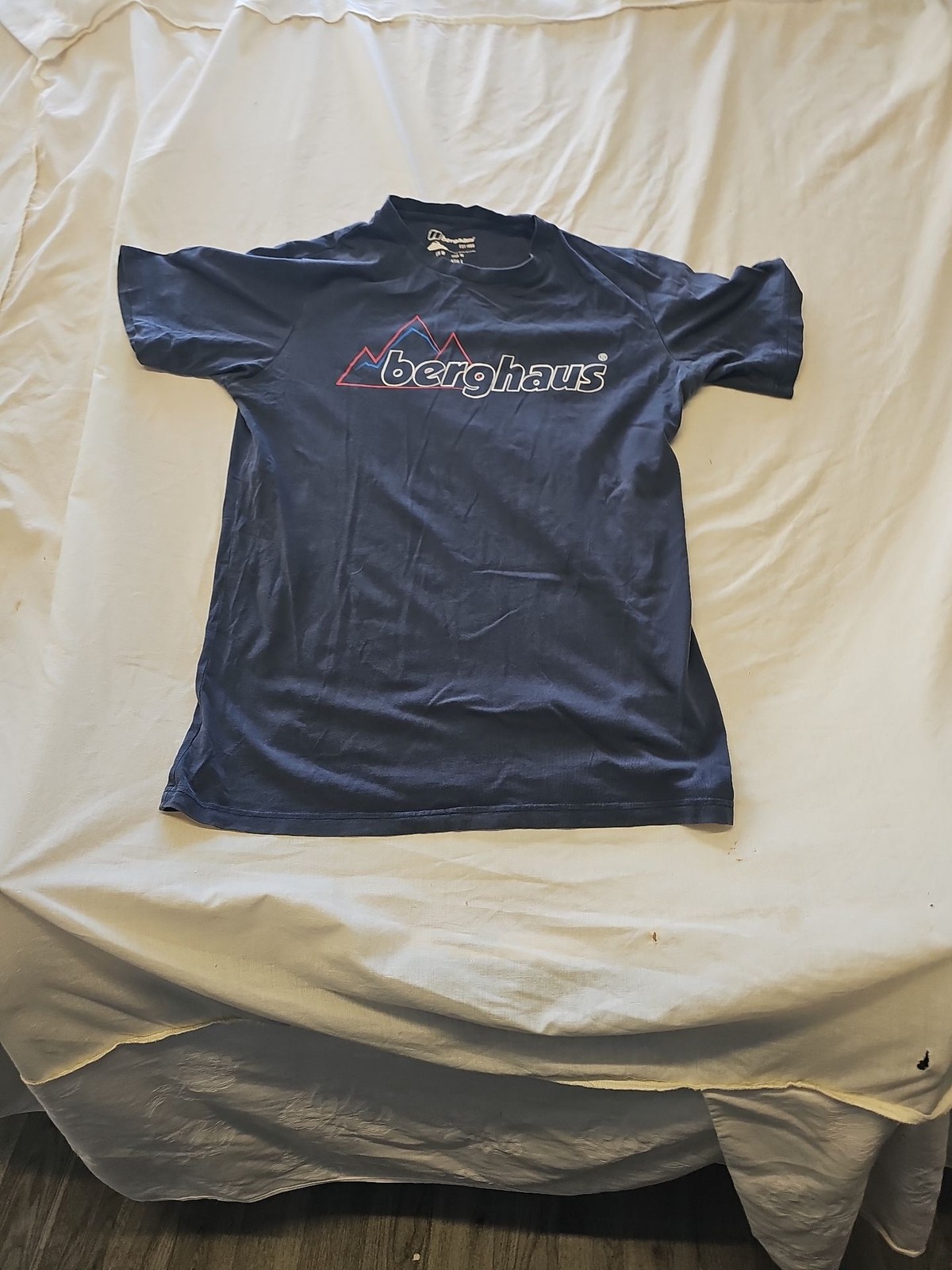 Berghaus Men's Logo Graphic T-Shirt Navy Blue Size Medium
