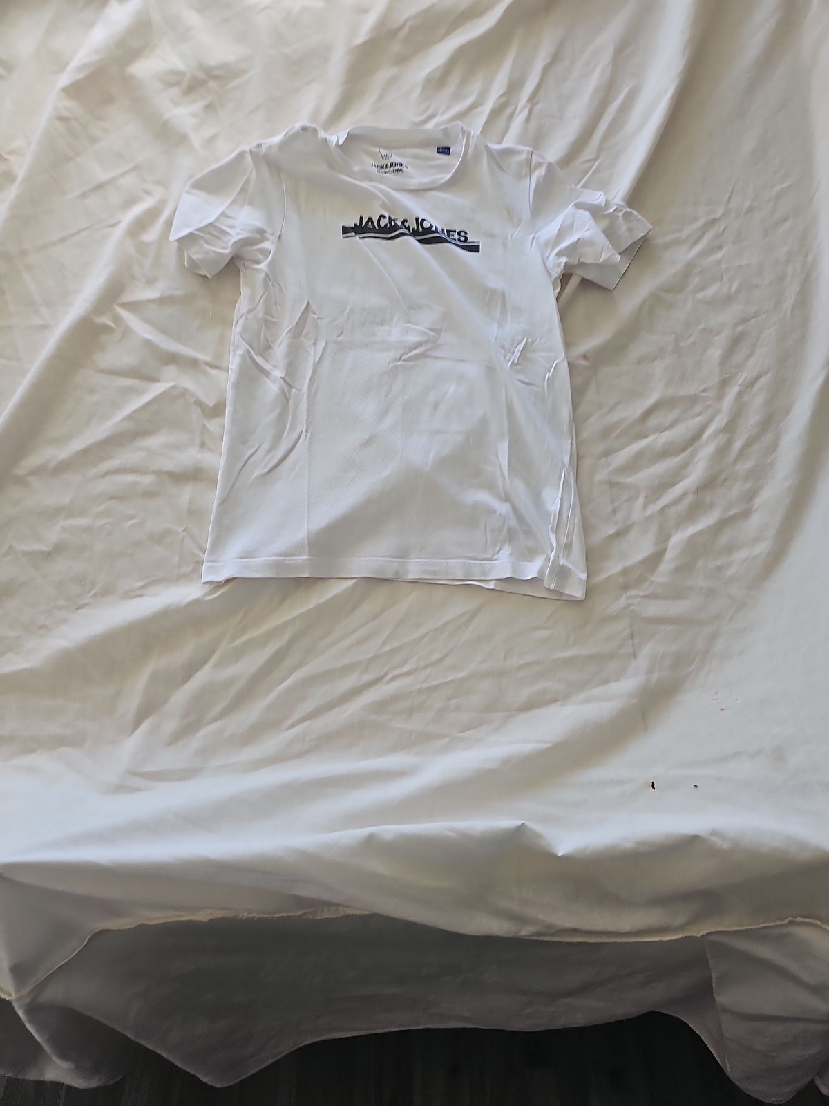 Jack & Jones Boys White Graphic Logo T-Shirt C485