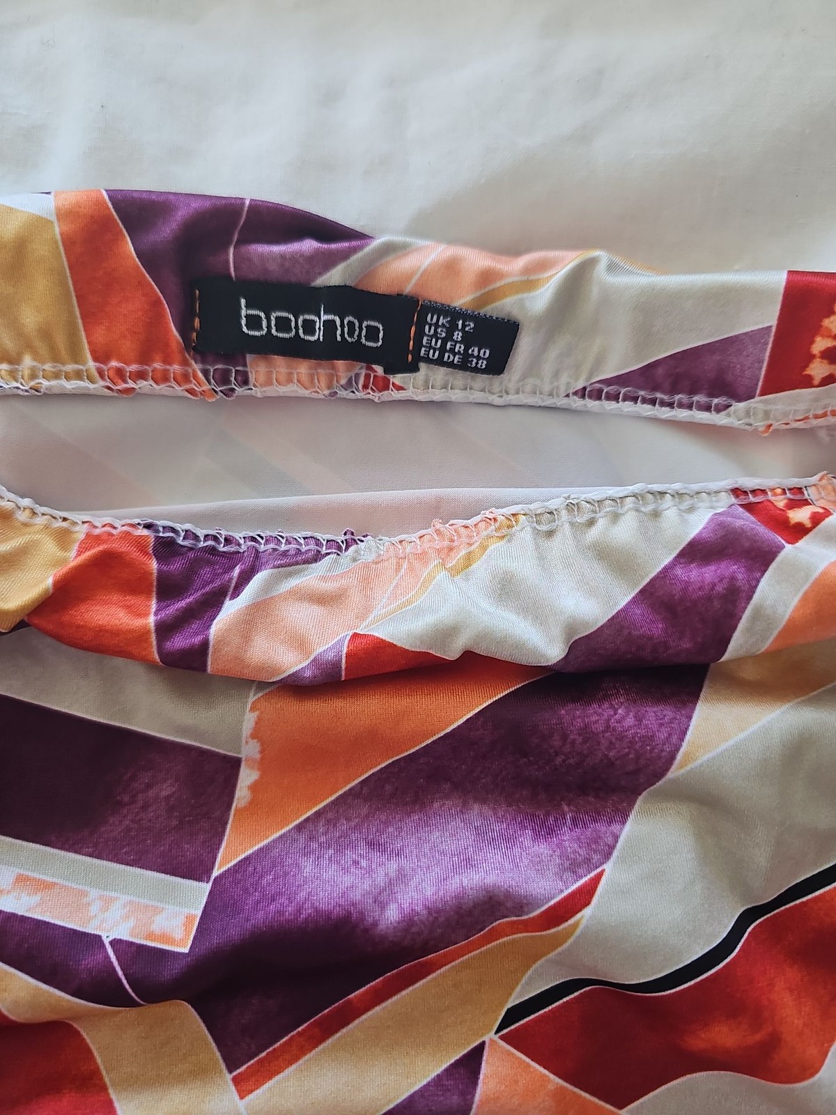 Boohoo Abstract Geometric Ruched Bodycon Skirt in Purple and Orange zc487