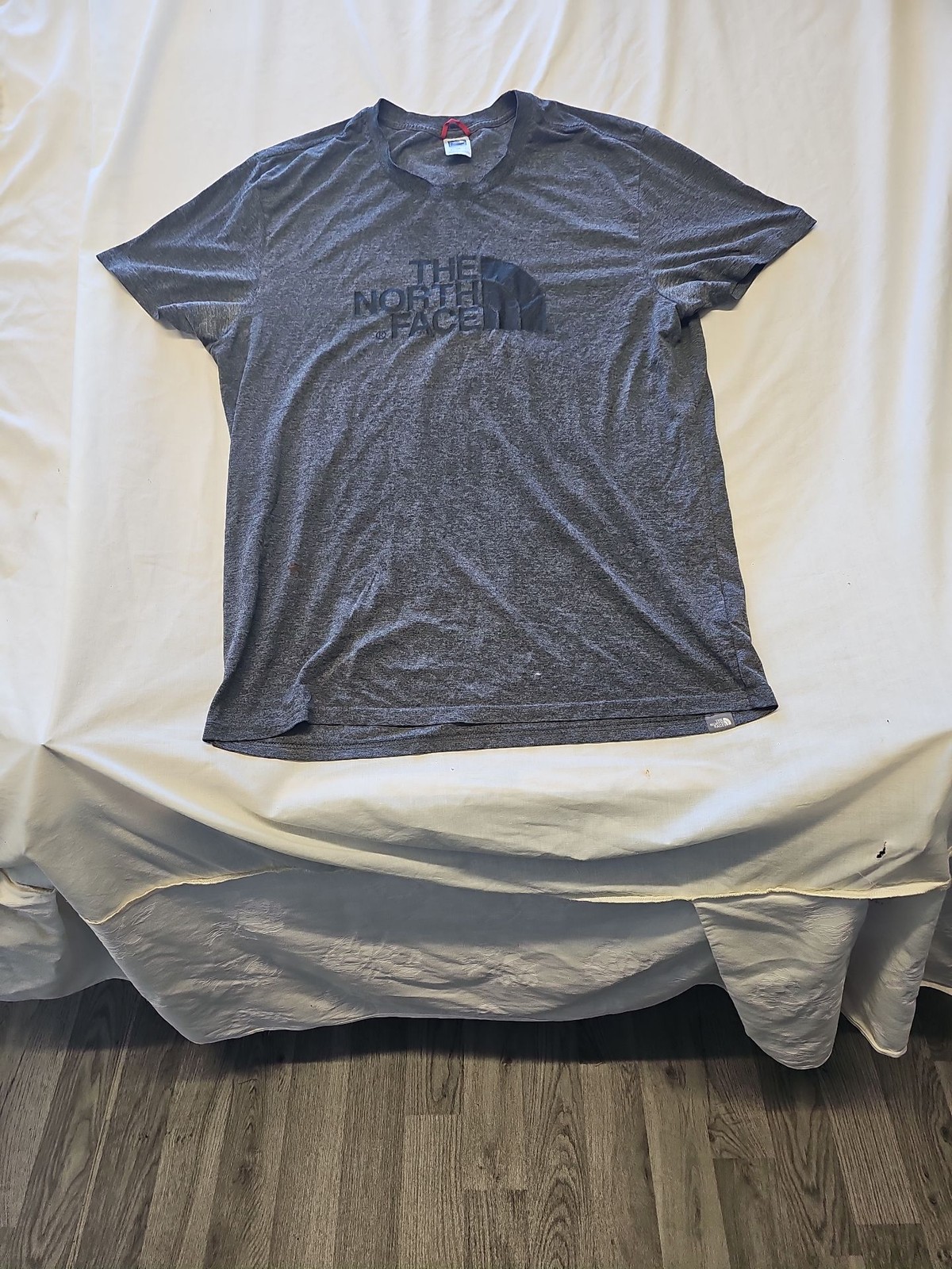 The North Face Men's Large Heather Gray Graphic Logo T-Shirt 512