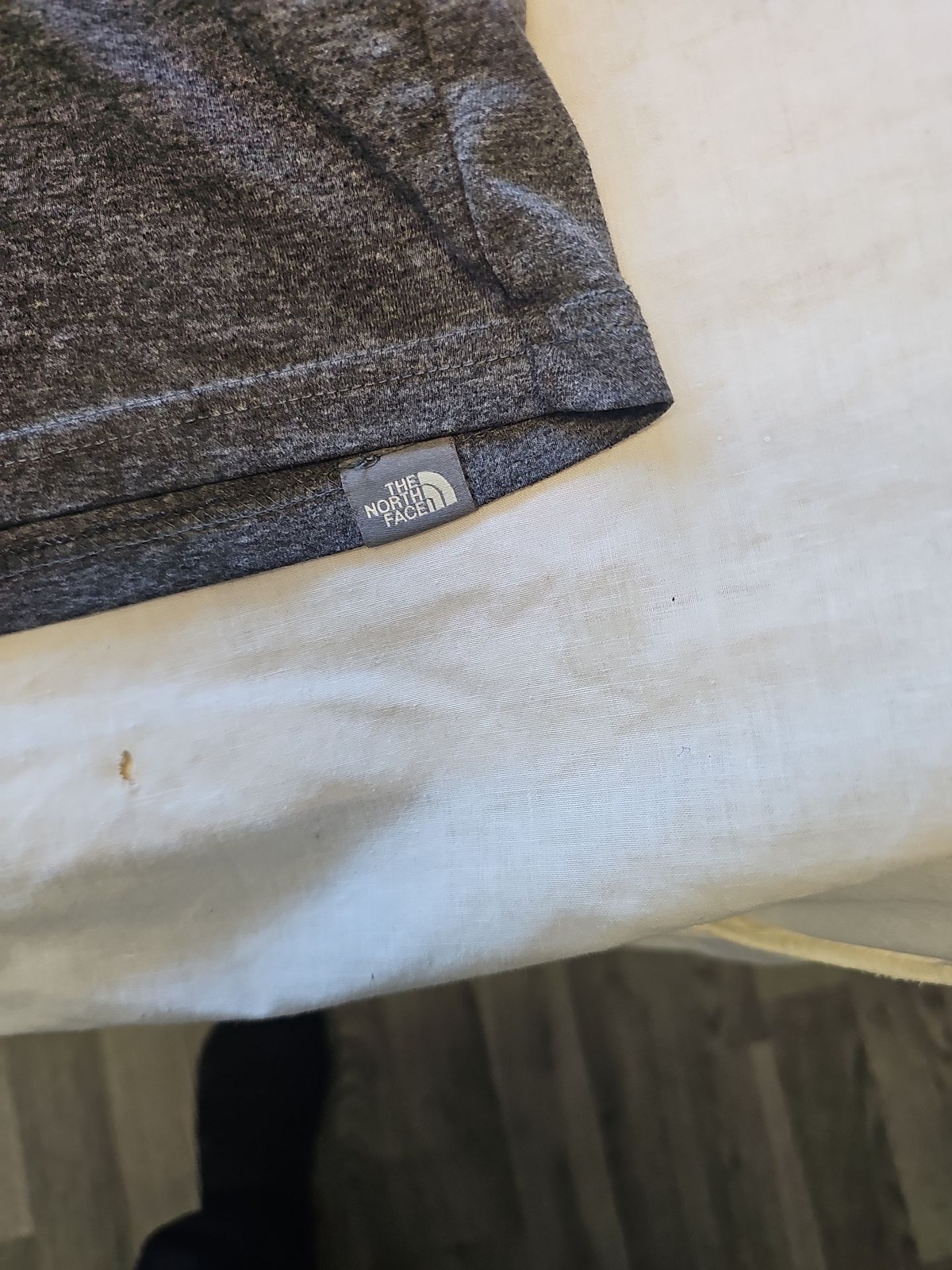 The North Face Men's Large Heather Gray Graphic Logo T-Shirt 512 - Image 3