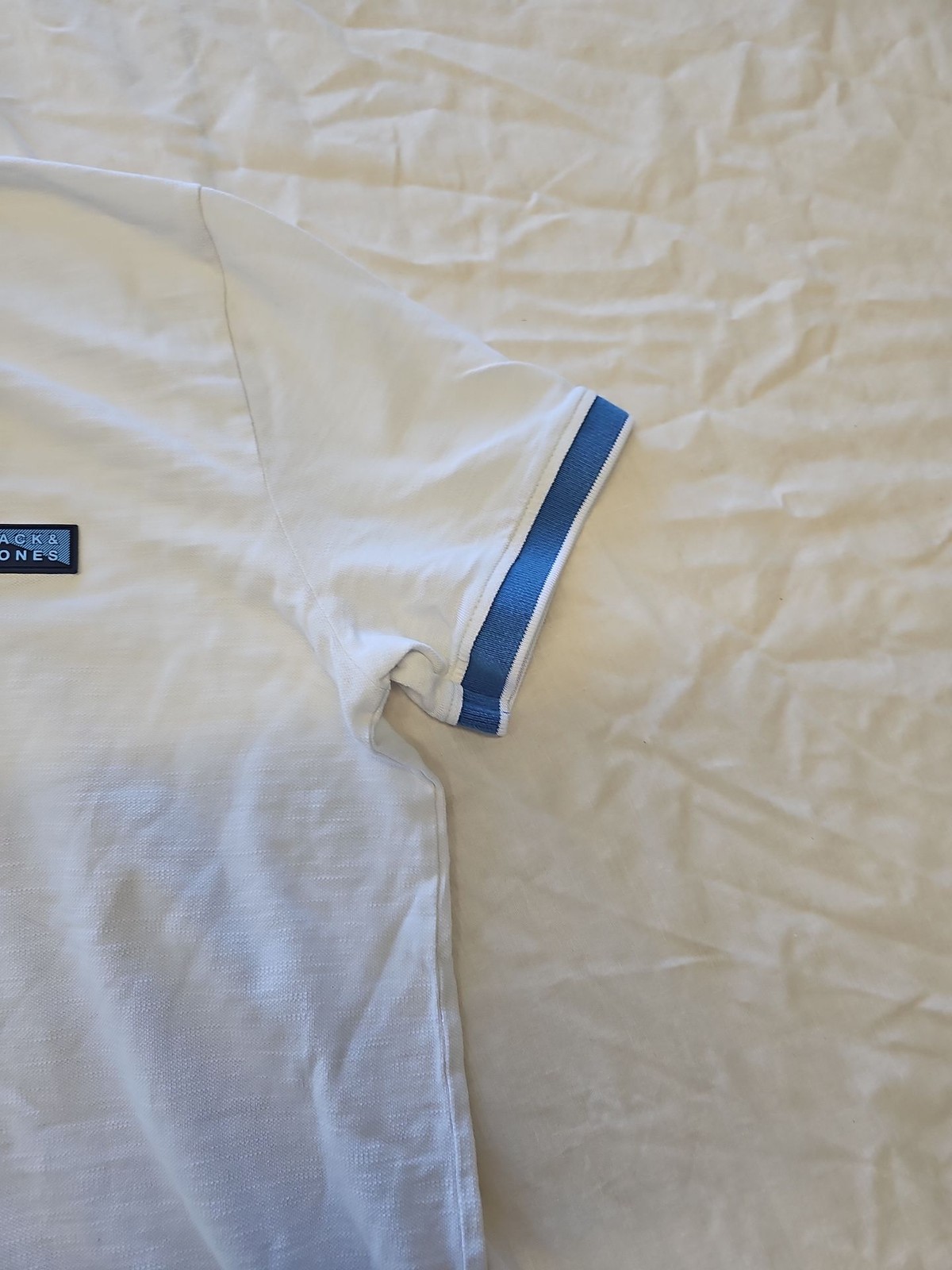 Jack & Jones Core White Polo Shirt with Contrast Tipping F536 - Image 4