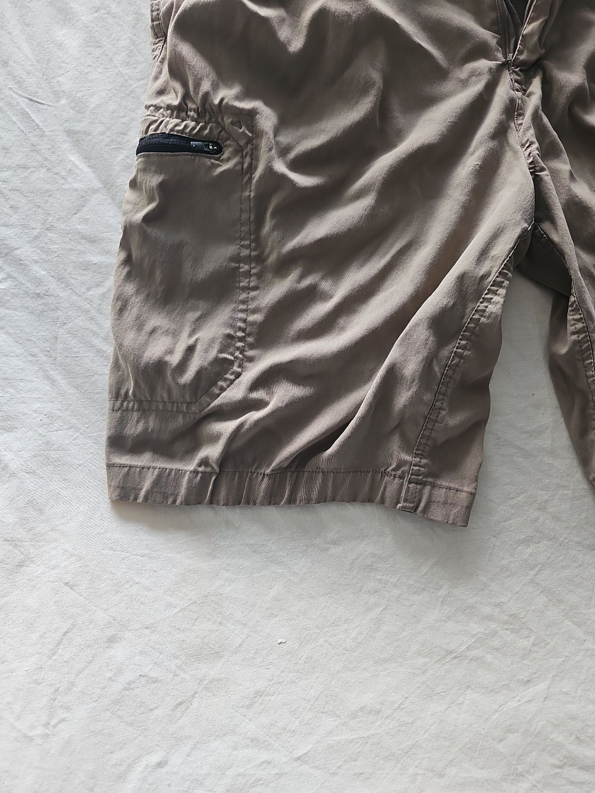 Gerry Men's Brown Cargo Hiking Shorts - Size 40 409 - Image 9