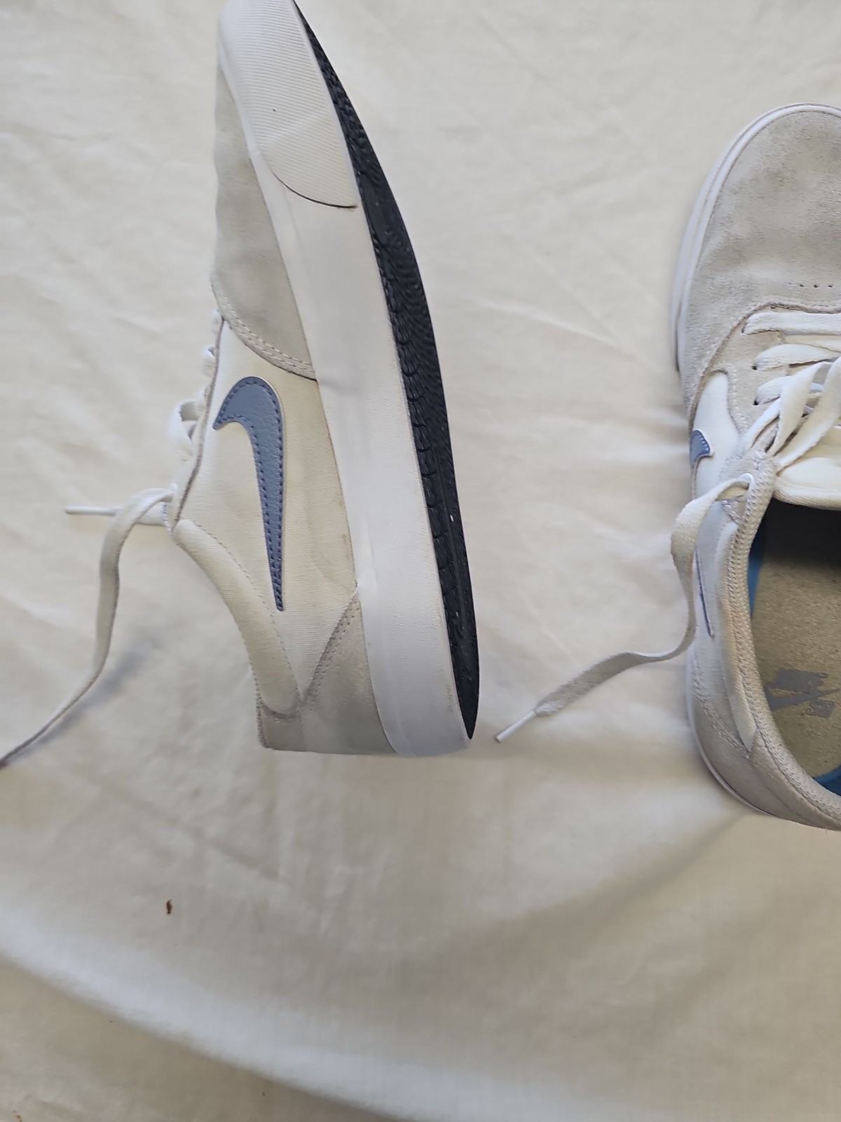 Nike SB Chron 2 Canvas Skate Shoes White Blue Uk7 H596 - Image 3