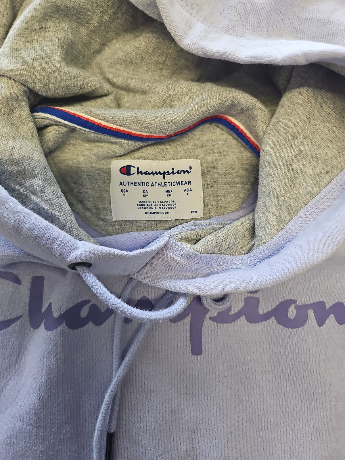 Champion Lilac Purple Logo Hoodie – Men’s Size S  E637